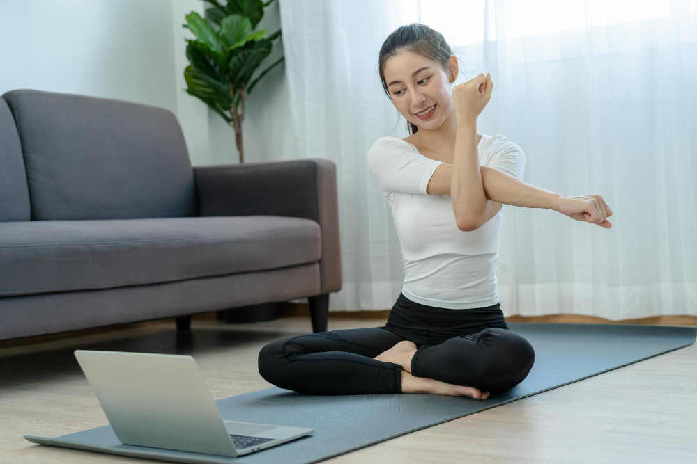 Anti Mager! Rekomendasi Kelas Olahraga Online Biar Tetap Fit di Rumah